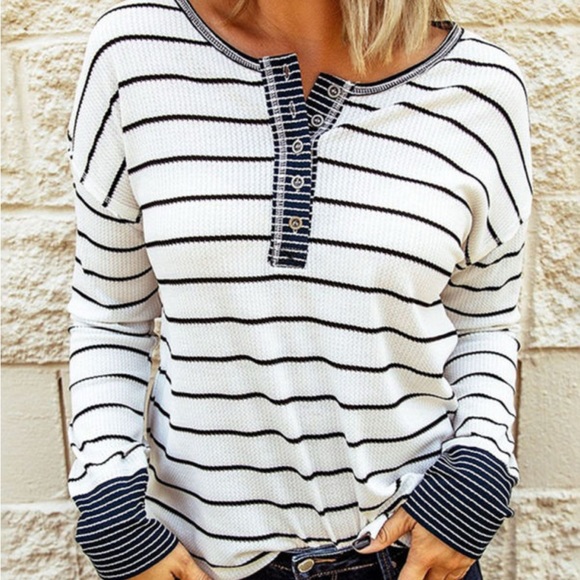 Chic Striped Button-Down Long Sleeve Top - Picture 1 of 1